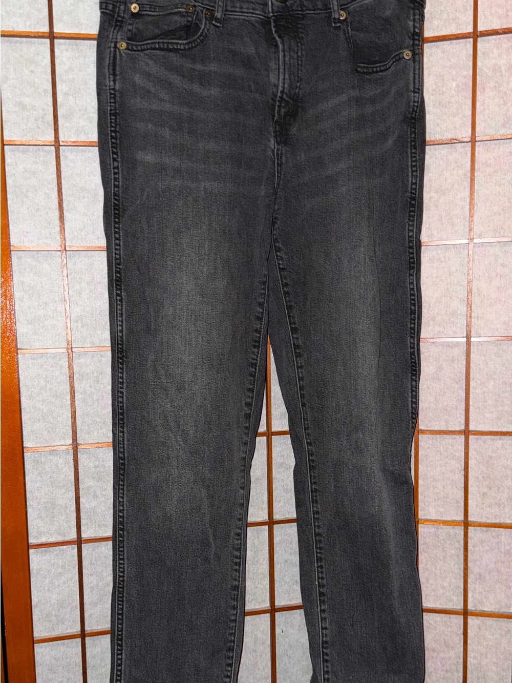 GAP Women's Straight Leg Jeans in Faded Black